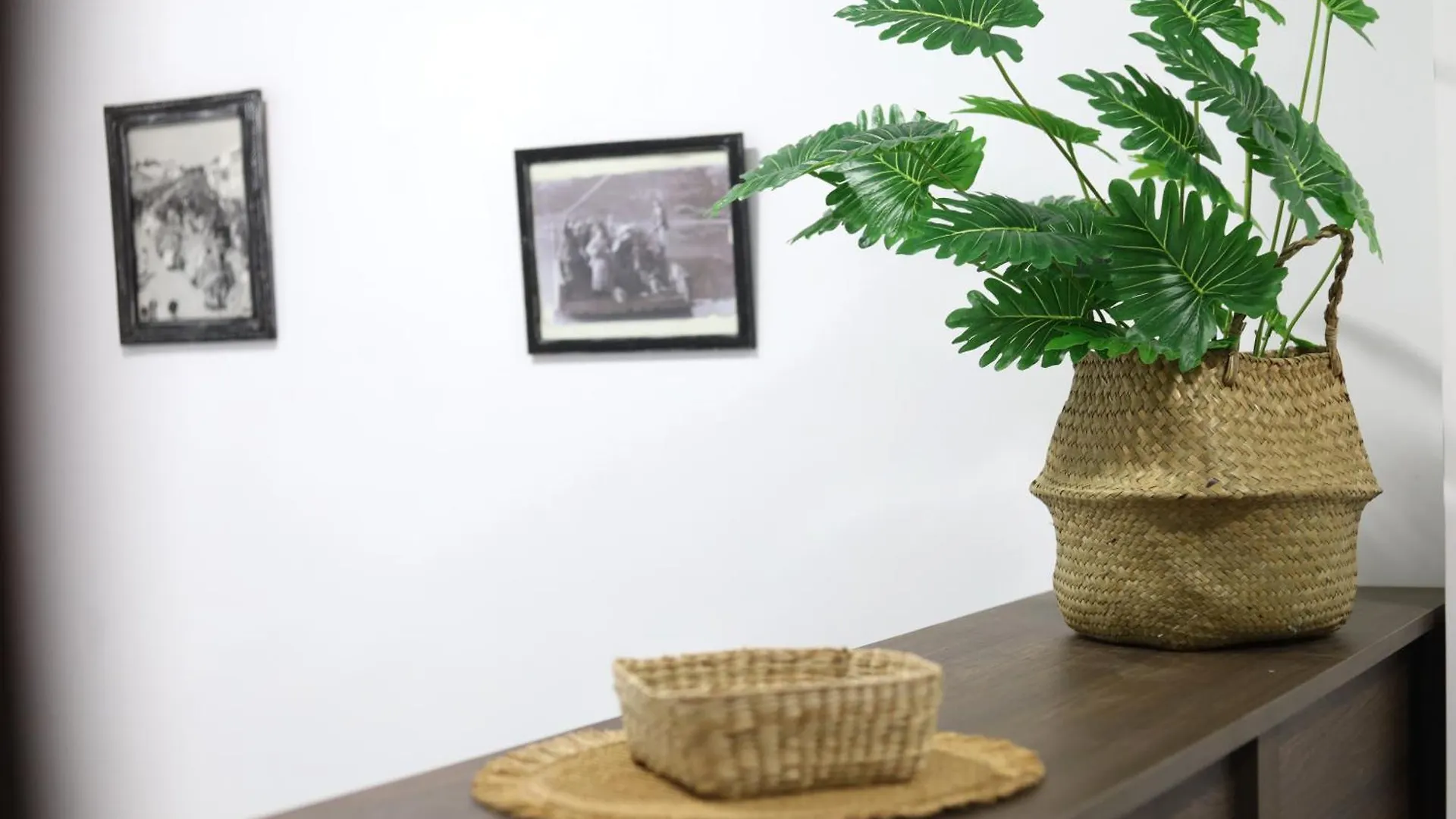 Guest house Hospedium Dlj Hostal La Paz Marmolejo Parking Gratis